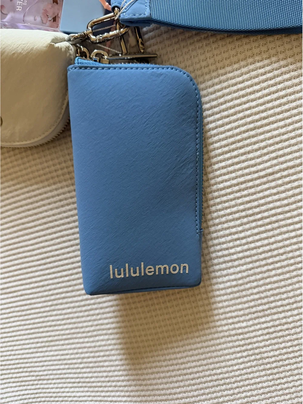 NWT Lululemon Dual Pouch Wristlet Wallet Blue Ivory Silver $58